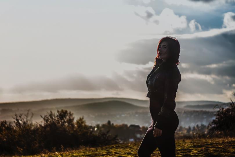 今天,对自己告白。孙盛希《小心翻阅》:我们拥有的曾经,都会在每段记忆里渐渐清晰 内容图3 女神网-大潮社TV实时追踪属于女人新资讯的综合网站! 今天,对自己告白。孙盛希《小心翻阅》:我们拥有的曾经,都会在每段记忆里渐渐清晰 影视娱乐 图3张