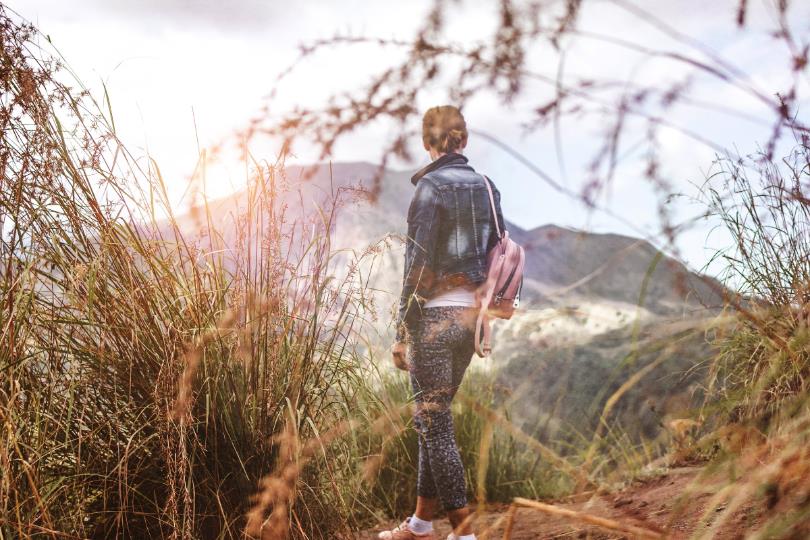 今天,对自己告白。孙盛希《小心翻阅》:我们拥有的曾经,都会在每段记忆里渐渐清晰 内容图4 女神网-大潮社TV实时追踪属于女人新资讯的综合网站! 今天,对自己告白。孙盛希《小心翻阅》:我们拥有的曾经,都会在每段记忆里渐渐清晰 影视娱乐 图4张