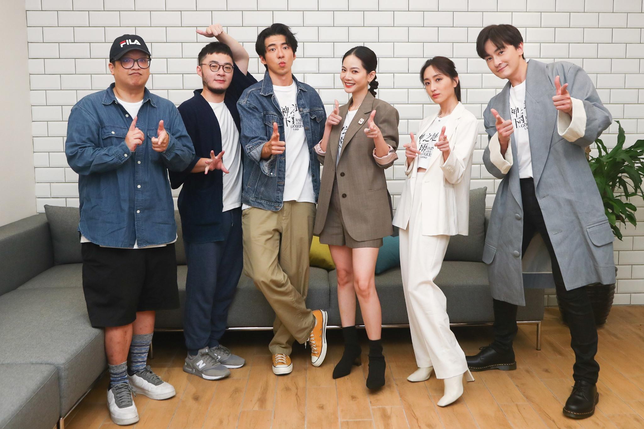 曾之乔、傅孟柏领衔主演《无神之地不下雨》:末日神话中看见禁忌人神恋曲,不容错过本剧的三个理由! 内容图3 女神网-大潮社TV实时追踪属于女人新资讯的综合网站! 曾之乔、傅孟柏领衔主演《无神之地不下雨》:末日神话中看见禁忌人神恋曲,不容错过本剧的三个理由! 影视娱乐 图3张