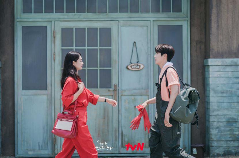 《海岸村恰恰恰》“看人不要太片面,那都是偏见。”:给自己一个“了解”的机会再下定论 内容图4 女神网-大潮社TV实时追踪属于女人新资讯的综合网站! 《海岸村恰恰恰》“看人不要太片面,那都是偏见。”:给自己一个“了解”的机会再下定论 影视娱乐 图4张