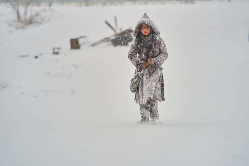 全智贤《尸战朝鲜:雅信传》回归!女神感情观:做到平常心看待之前,还是得先努力、先尽力 内容图4 女神网-大潮社TV实时追踪属于女人新资讯的综合网站! 全智贤《尸战朝鲜:雅信传》回归!女神感情观:做到平常心看待之前,还是得先努力、先尽力 影视娱乐 图4张