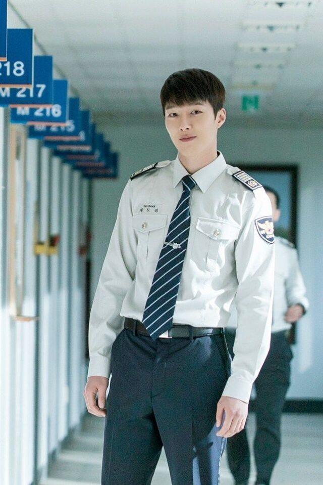 不当九尾狐也依然魅惑万千少女!最强年下男“张基龙”5 部必追作品,杀人微笑让人瞬间融化 内容图4 女神网-大潮社TV实时追踪属于女人新资讯的综合网站! 不当九尾狐也依然魅惑万千少女!最强年下男“张基龙”5 部必追作品,杀人微笑让人瞬间融化 影视娱乐 图4张