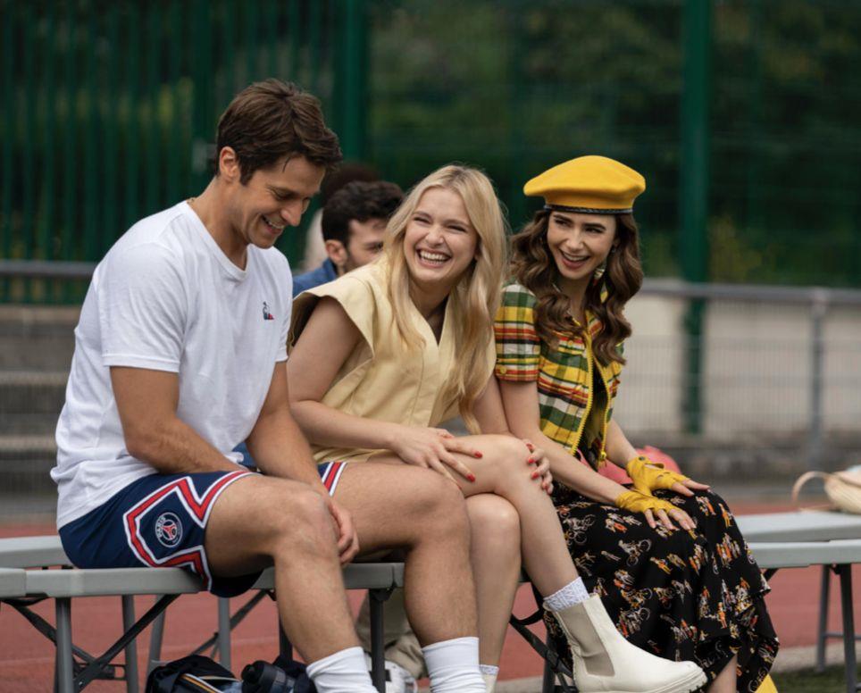 当艾蜜莉成为假面闺蜜?《艾蜜莉在巴黎》第二季正式上线,香艳淋漓的巴黎生活迎来全新挑战! 内容图3 女神网-大潮社TV实时追踪属于女人新资讯的综合网站! 当艾蜜莉成为假面闺蜜?《艾蜜莉在巴黎》第二季正式上线,香艳淋漓的巴黎生活迎来全新挑战! 影视娱乐 图3张