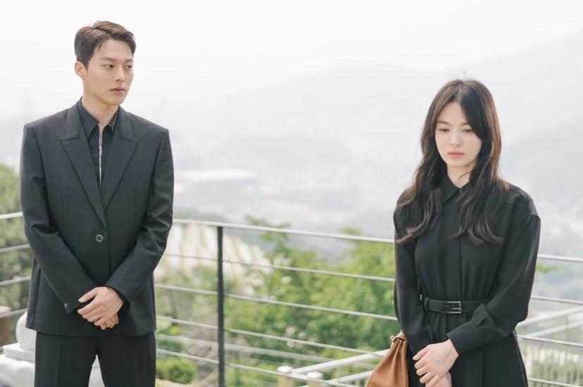 宋慧乔睽违三年重返萤幕!《现正分手中》:在时尚的美丽陷阱中,谈场分手前深爱彼此的恋爱 内容图3 女神网-大潮社TV实时追踪属于女人新资讯的综合网站! 宋慧乔睽违三年重返萤幕!《现正分手中》:在时尚的美丽陷阱中,谈场分手前深爱彼此的恋爱 影视娱乐 图3张