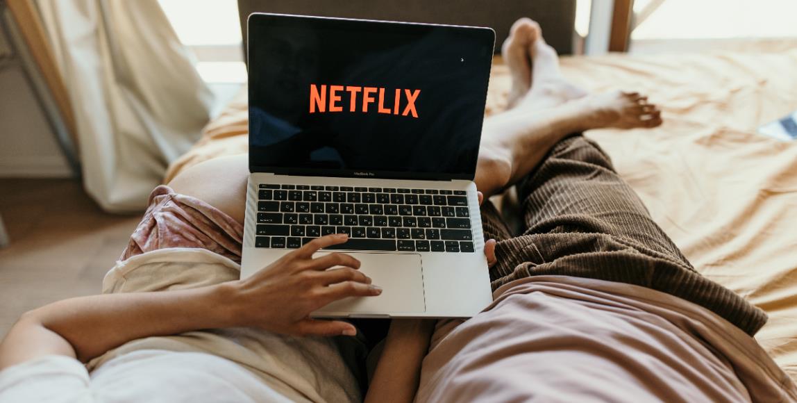 Netflix 超人气喜剧片!下班纾压首推:7 部不能错过的经典搞笑电影,保证让你笑不停 内容图1 女神网-大潮社TV实时追踪属于女人新资讯的综合网站! Netflix 超人气喜剧片!下班纾压首推:7 部不能错过的经典搞笑电影,保证让你笑不停 影视娱乐 图1张