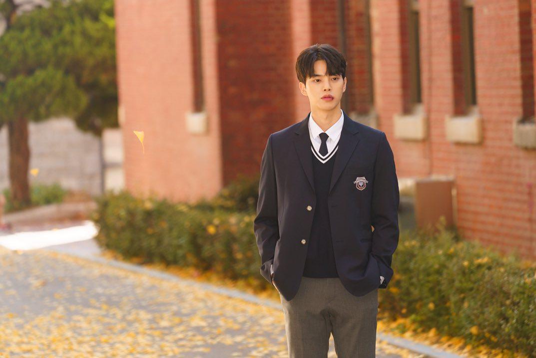 “Netflix 的儿子”新生代大势男星宋江:主演 4 部不得错过的精彩韩剧! 内容图2 女神网-大潮社TV实时追踪属于女人新资讯的综合网站! “Netflix 的儿子”新生代大势男星宋江:主演 4 部不得错过的精彩韩剧! 影视娱乐 图2张