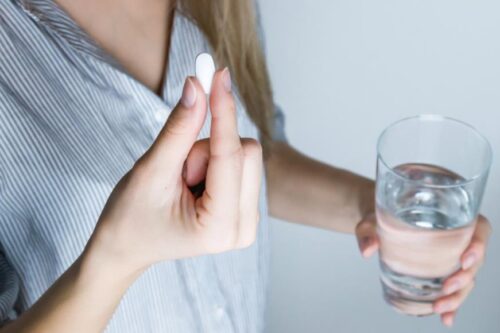 治标不治本！服用止痛药前，你得先知道这 5 件事