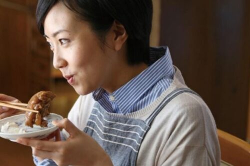 3 个另类的减肥方法你听过吗？薯条、炸鸡先闻后食，有助于降低食欲？