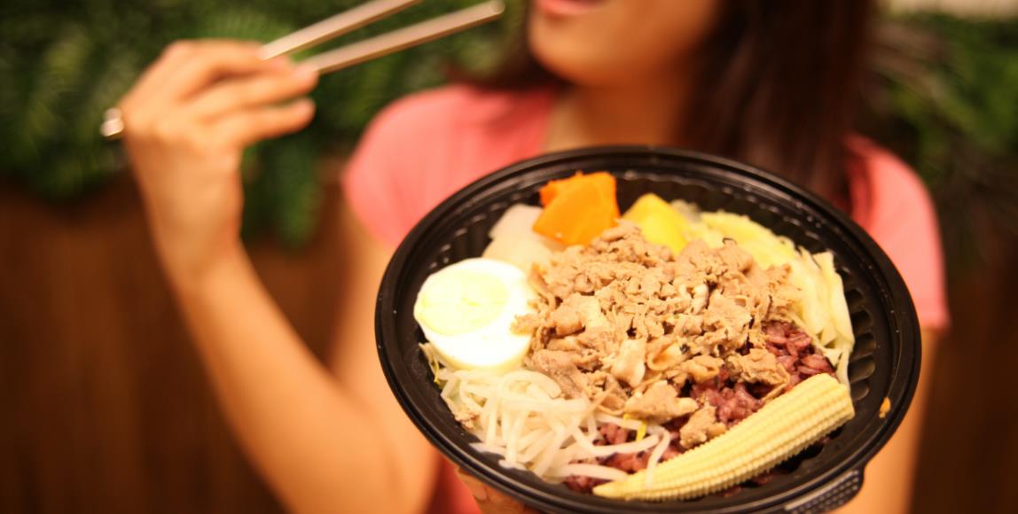 健身族必看!打破各种“最正确”的饮食法,掌握均衡摄取的 3 大原则 内容图1 女神网-大潮社TV实时追踪属于女人新资讯的综合网站! 健身族必看!打破各种“最正确”的饮食法,掌握均衡摄取的 3 大原则 健康养生 图1张