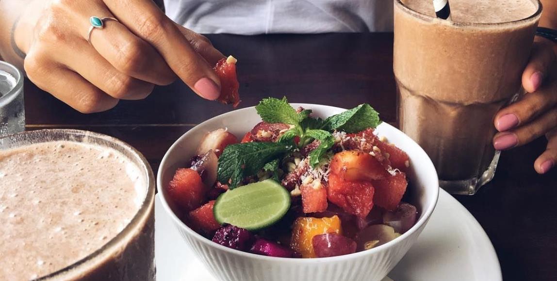 终极减重 14 招:从日常习惯开始改变,终结喝水也会胖的“肥胖基因” 内容图1 女神网-大潮社TV实时追踪属于女人新资讯的综合网站! 终极减重 14 招:从日常习惯开始改变,终结喝水也会胖的“肥胖基因” 健康养生 图1张