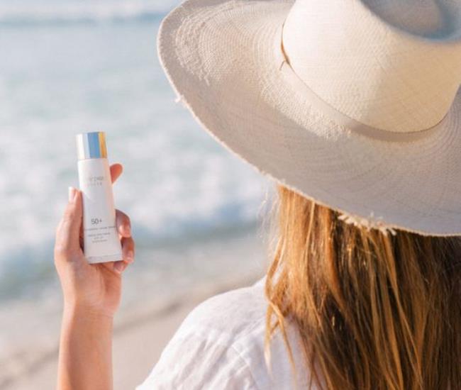 防晒乳会渗入皮肤中?医师强调:“防晒仍是必要的,太阳光的危害反而更大” 内容图2 女神网-大潮社TV实时追踪属于女人新资讯的综合网站! FotoJet - 2019-09-06T141238.367