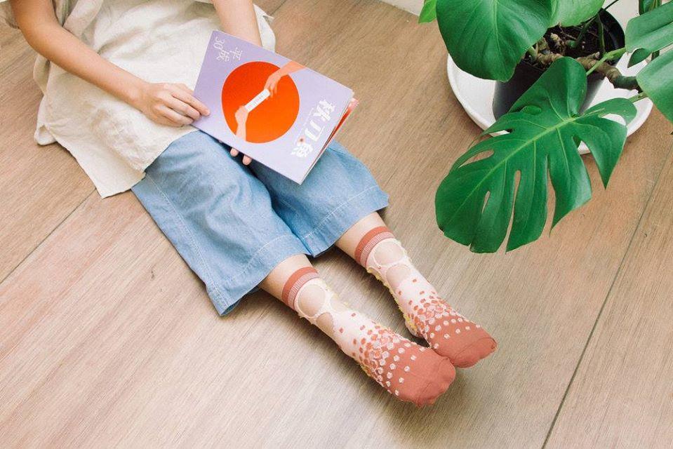 手脚冷吱吱怎么办?中医指出 3 大主因:从生活饮食、运动习惯、穴位按摩温热身体、促进血液循环 内容图4 女神网-大潮社TV实时追踪属于女人新资讯的综合网站! 37724322_1692868384164459_4738621092506107904_o