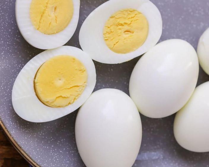 为了健康自带便当小心弄巧成拙!这 8 种食物是隔餐加热的大地雷:鸡蛋、油炸食品…统统上榜! 内容图7 女神网-大潮社TV实时追踪属于女人新资讯的综合网站! 5736b4e063fbfbb5e1b6bde4ed5635db