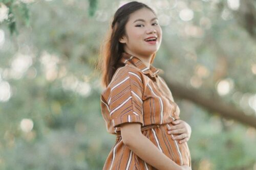 孕期胃口改变、?心、肠胃不适…。控制体重、选择健康饮食，守护自己与宝宝的健康