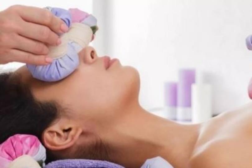 视线模糊、眼睛干涩?4 招超简单日常保养改善眼睛疲劳,不化妆也能超有神 内容图4 女神网-大潮社TV实时追踪属于女人新资讯的综合网站! 视线模糊、眼睛干涩?4 招超简单日常保养改善眼睛疲劳,不化妆也能超有神 健康养生 图4张