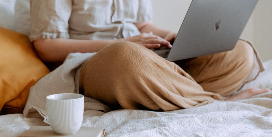 心悸、热潮红、生理期不规律…中医提醒:进入更年期应补充足量钙质,少碰刺激性食物 内容图1 女神网-大潮社TV实时追踪属于女人新资讯的综合网站! 心悸、热潮红、生理期不规律…中医提醒:进入更年期应补充足量钙质,少碰刺激性食物 健康养生 图1张