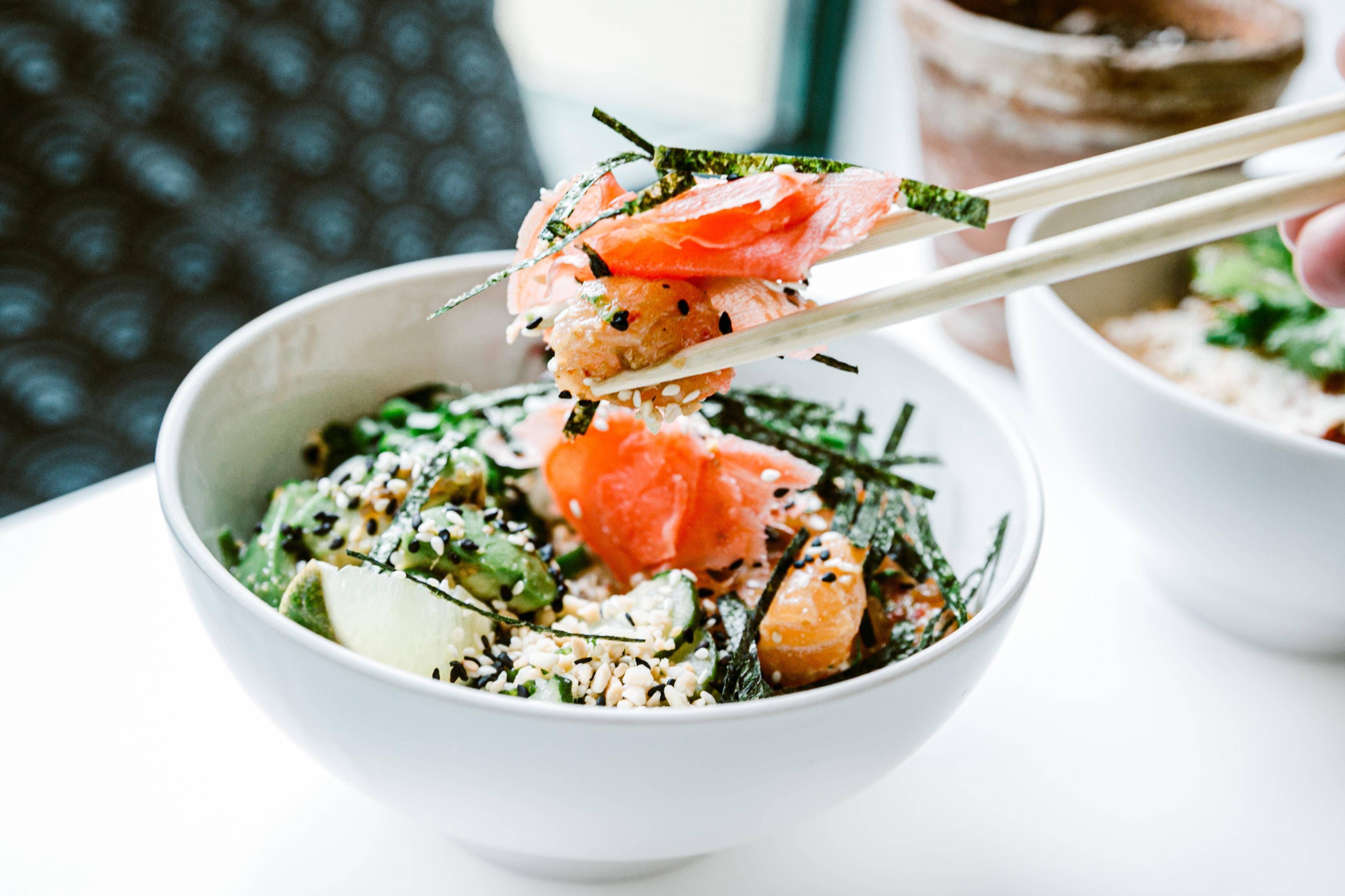 心悸、热潮红、生理期不规律…中医提醒:进入更年期应补充足量钙质,少碰刺激性食物 内容图3 女神网-大潮社TV实时追踪属于女人新资讯的综合网站! 心悸、热潮红、生理期不规律…中医提醒:进入更年期应补充足量钙质,少碰刺激性食物 健康养生 图3张