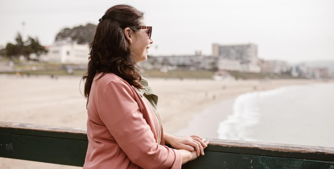 更年期知多少:经期改变、热潮红、骨质疏松…针对身体状况适时就医,维持稳定的生活品质 内容图1 女神网-大潮社TV实时追踪属于女人新资讯的综合网站! 更年期知多少:经期改变、热潮红、骨质疏松…针对身体状况适时就医,维持稳定的生活品质 健康养生 图1张