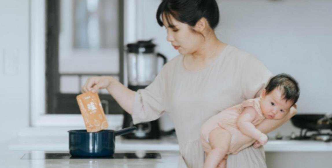 农纯乡响应国际母乳周,温柔宣言“我们亲密的时刻”:把自己从里顾到外,才更能顾及对孩子的爱。 内容图1 女神网-大潮社TV实时追踪属于女人新资讯的综合网站! 农纯乡响应国际母乳周,温柔宣言“我们亲密的时刻”:把自己从里顾到外,才更能顾及对孩子的爱。 健康养生 图1张