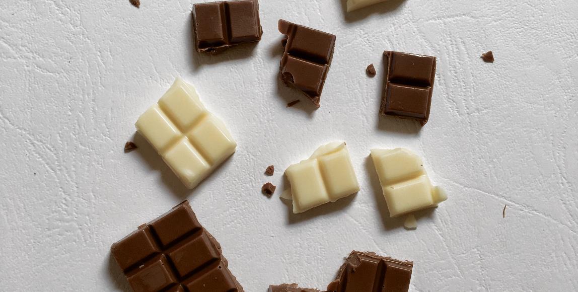 减肥也能吃巧克力?营养师:在特定时间吃“对”巧克力能有效抑制食欲,加强减重效果! 内容图1 女神网-大潮社TV实时追踪属于女人新资讯的综合网站! 减肥也能吃巧克力?营养师:在特定时间吃“对”巧克力能有效抑制食欲,加强减重效果! 健康养生 图1张