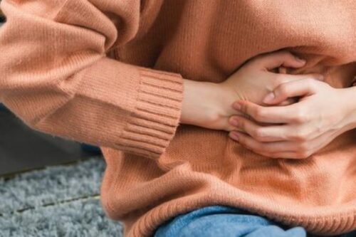 作息混乱、压力紧张引发胃痛？维持 5 个日常好习惯，让胃痛不再反复发作