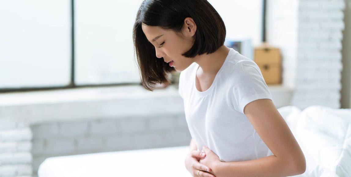 每次月经都是血泪的考验!子宫肌腺瘤症状:经血量大、经痛时间长 内容图1 女神网-大潮社TV实时追踪属于女人新资讯的综合网站! 每次月经都是血泪的考验!子宫肌腺瘤症状:经血量大、经痛时间长 健康养生 图1张