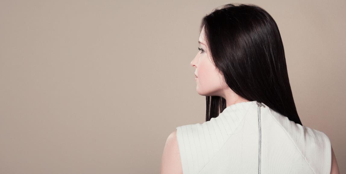 每天掉 100 根头发算正常?医师指出落发真正原因,避免拉扯以及过多造型染烫 内容图1 女神网-大潮社TV实时追踪属于女人新资讯的综合网站! 每天掉 100 根头发算正常?医师指出落发真正原因,避免拉扯以及过多造型染烫 健康养生 图1张