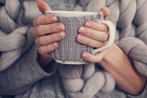 改善冬天手脚冰冷：日本女性流行用“温活”，让你简单轻松做就能暖暖过冬