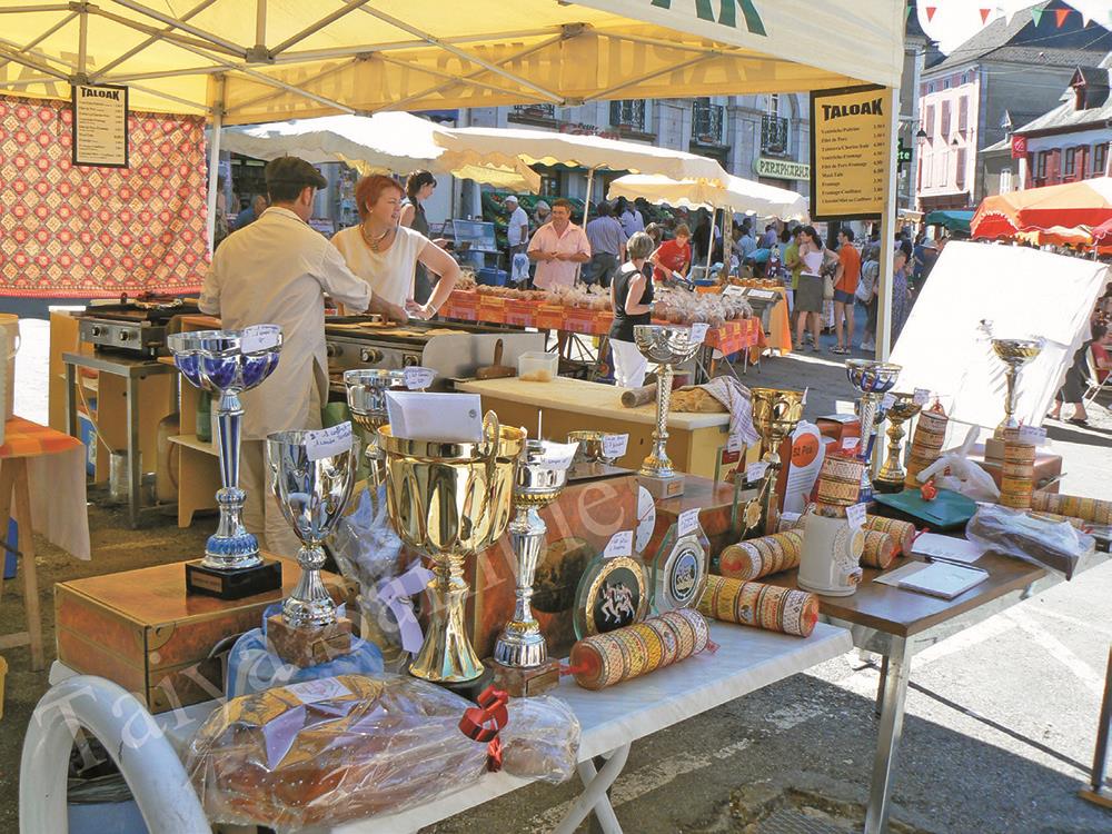 最不爱工作的民族:法国年年放 5 星期有薪假期,公司大方关门让你度假去! 内容图4 女神网-大潮社TV实时追踪属于女人新资讯的综合网站! 各项竞赛.jpg