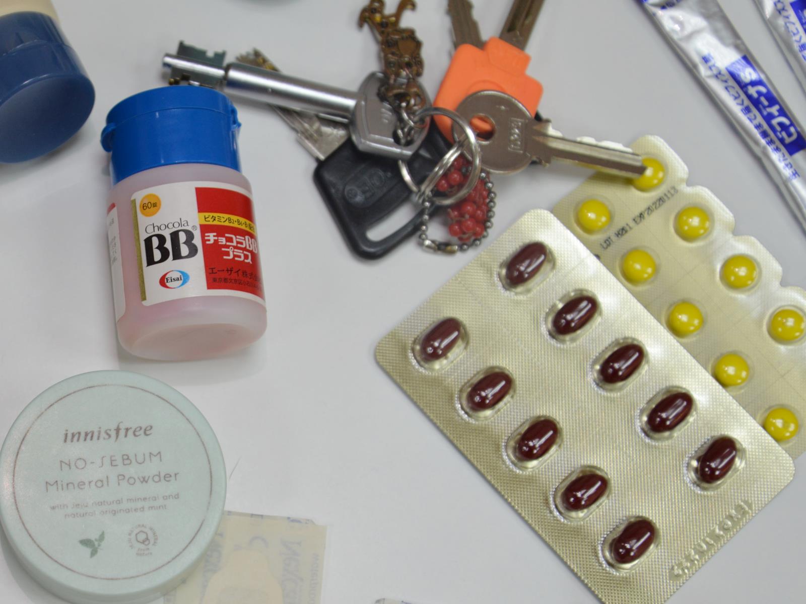 What’s in 药师’s bag?想要出门在外万无一失,“这些”救急物品一定要记得带! 内容图8 女神网-大潮社TV实时追踪属于女人新资讯的综合网站! image4.jpg