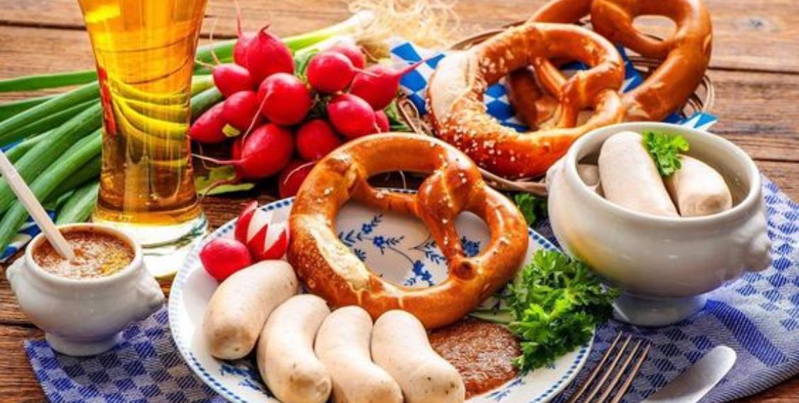 有纪律的“食”文化:个性拘谨的德华人,就连上菜顺序也很讲究! 内容图1 女神网-大潮社TV实时追踪属于女人新资讯的综合网站! 有纪律的“食”文化:个性拘谨的德华人,就连上菜顺序也很讲究! 家庭学堂 图1张