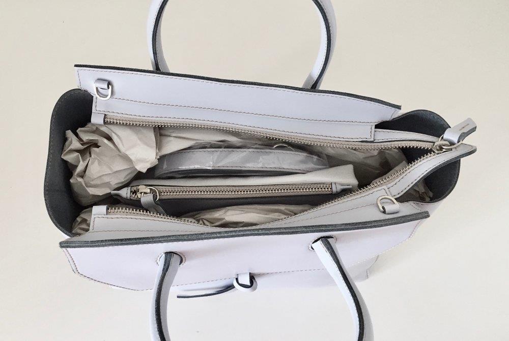 精品包保养需知:学会 5 个超强收纳保养术,预防发霉、氧化危机 内容图3 女神网-大潮社TV实时追踪属于女人新资讯的综合网站! image-asset.jpeg