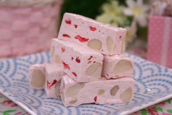 过年为什么要吃萝卜糕、开心果?7 种年节必备食物、料理介绍,“吃好吃满”讨一个吉利的新年! 内容图7 女神网-大潮社TV实时追踪属于女人新资讯的综合网站! 过年为什么要吃萝卜糕、开心果?7 种年节必备食物、料理介绍,“吃好吃满”讨一个吉利的新年! 家庭学堂 图7张