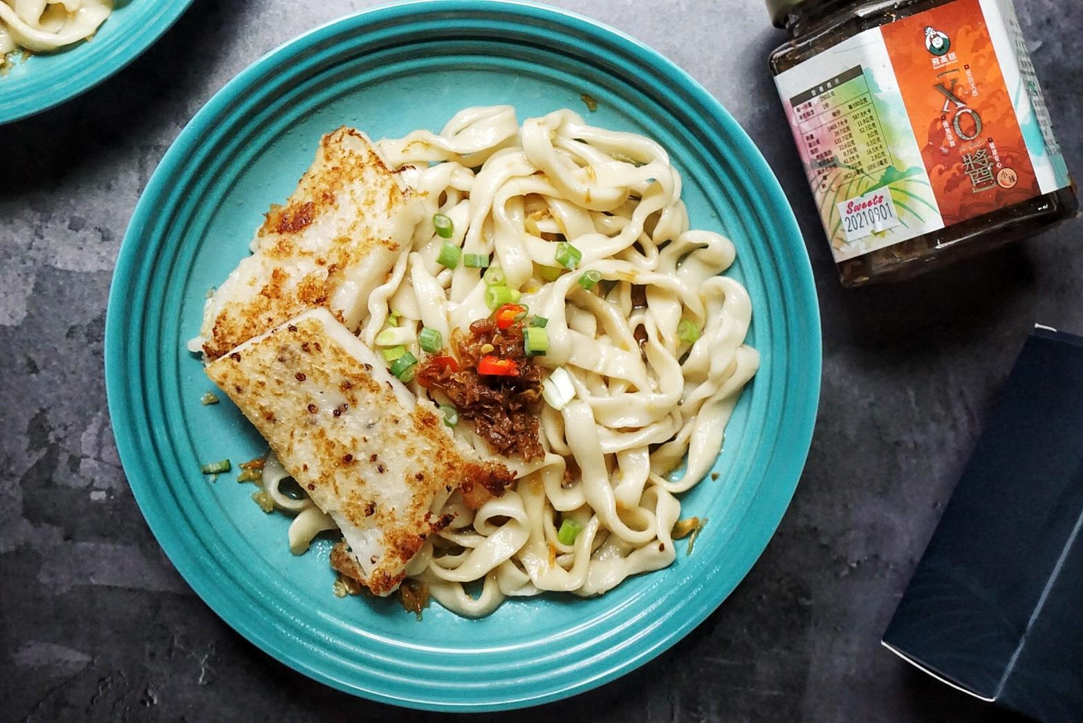 天天下厨想不出新菜色?给忙碌主妇 3 道快速料理提案:拌面、炒青菜、萝卜糕…做出令人难忘的家常味 内容图2 女神网-大潮社TV实时追踪属于女人新资讯的综合网站! 天天下厨想不出新菜色?给忙碌主妇 3 道快速料理提案:拌面、炒青菜、萝卜糕…做出令人难忘的家常味 家庭学堂 图2张