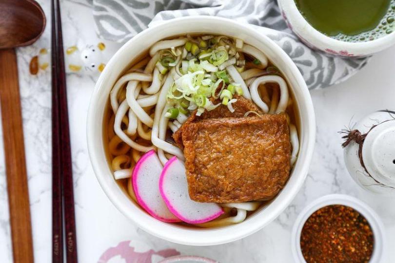 一锅在手,美食无穷!5 道快煮锅料理分享,外食族终于不用再为了三餐烦恼啦! 内容图3 女神网-大潮社TV实时追踪属于女人新资讯的综合网站! 一锅在手,美食无穷!5 道快煮锅料理分享,外食族终于不用再为了三餐烦恼啦! 家庭学堂 图3张