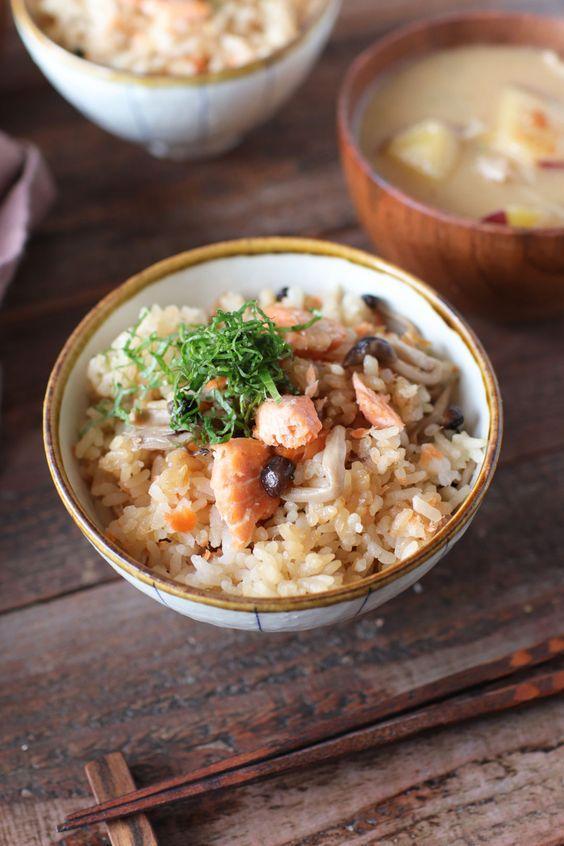 一锅在手,美食无穷!5 道快煮锅料理分享,外食族终于不用再为了三餐烦恼啦! 内容图4 女神网-大潮社TV实时追踪属于女人新资讯的综合网站! 一锅在手,美食无穷!5 道快煮锅料理分享,外食族终于不用再为了三餐烦恼啦! 家庭学堂 图4张