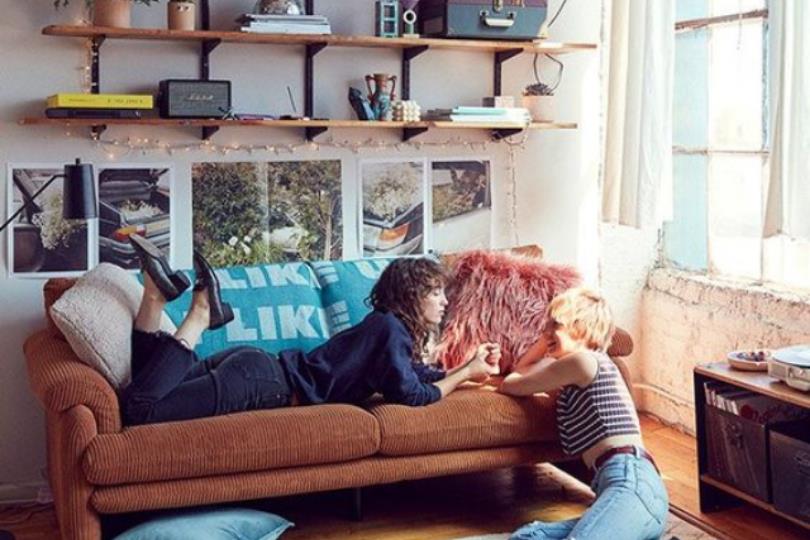 “租屋族”一定要知道的 4 件大事:室友挑选守则、看屋注意、合约细节…享受生活最佳品质 内容图8 女神网-大潮社TV实时追踪属于女人新资讯的综合网站! “租屋族”一定要知道的 4 件大事:室友挑选守则、看屋注意、合约细节…享受生活最佳品质 家庭学堂 图8张