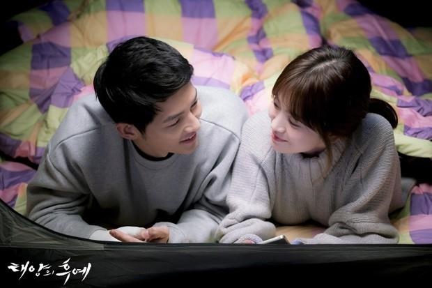 宋仲基 & 宋慧乔:对于一见锺情这件事,我该道歉,还是结婚? 内容图11 女神网-大潮社TV实时追踪属于女人新资讯的综合网站! CP_10