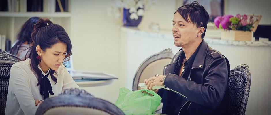 《花甲男孩转大人》少女为何离家?该恨爸爸又恨不了的痛苦│林意箴 内容图1 女神网-大潮社TV实时追踪属于女人新资讯的综合网站! 《花甲男孩转大人》少女为何离家?该恨爸爸又恨不了的痛苦│林意箴 女人观点 图1张