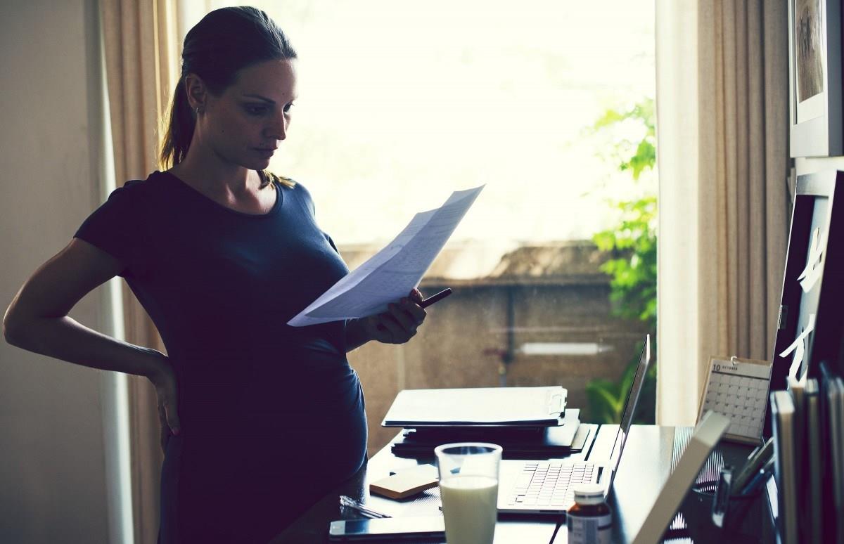 摆脱宿命悲情牌!女人勇敢承担选择才是“爱自己”的表现 内容图4 女神网-大潮社TV实时追踪属于女人新资讯的综合网站! 摆脱宿命悲情牌!女人勇敢承担选择才是“爱自己”的表现 女人观点 图4张