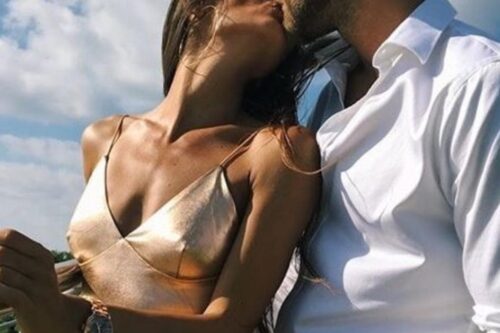 《当个令人上瘾的女人》：“男人如糕饼，成分不重要，重要的是最后吃起来的味道！”