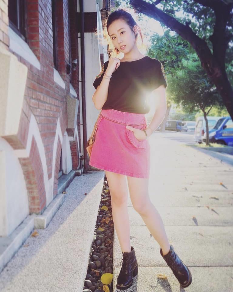 广播不能亡!致那些我们失眠的夜晚- DJ 艾蜜莉的异想世界 内容图6 女神网-大潮社TV实时追踪属于女人新资讯的综合网站! 广播不能亡!致那些我们失眠的夜晚- DJ 艾蜜莉的异想世界 女人观点 图6张