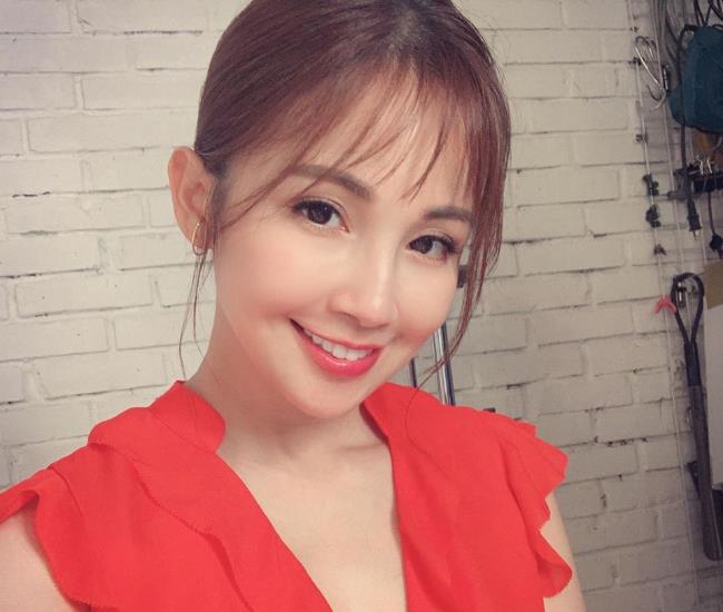 锺欣怡当妈后更懂得爱自己!9 大金句点醒现代女人价值观:“婚姻经营是种磨合” 内容图3 女神网-大潮社TV实时追踪属于女人新资讯的综合网站! FotoJet - 2019-08-29T092254.801