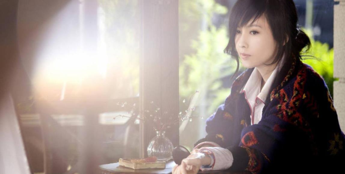 【单身难不难】等待不是自我贬低:心灵富足了,以爱为名的花朵自然会绽放 内容图1 女神网-大潮社TV实时追踪属于女人新资讯的综合网站! 【单身难不难】等待不是自我贬低:心灵富足了,以爱为名的花朵自然会绽放 女人观点 图1张