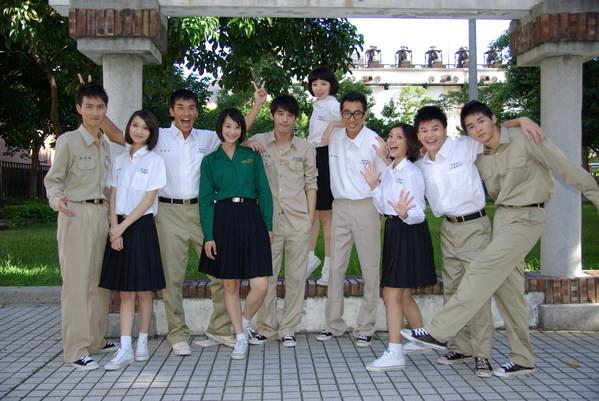 练习告别人生每个阶段:“各个时期的自己,都有可爱又值得赞许的地方” 内容图3 女神网-大潮社TV实时追踪属于女人新资讯的综合网站! 练习告别人生每个阶段:“各个时期的自己,都有可爱又值得赞许的地方” 女人观点 图3张