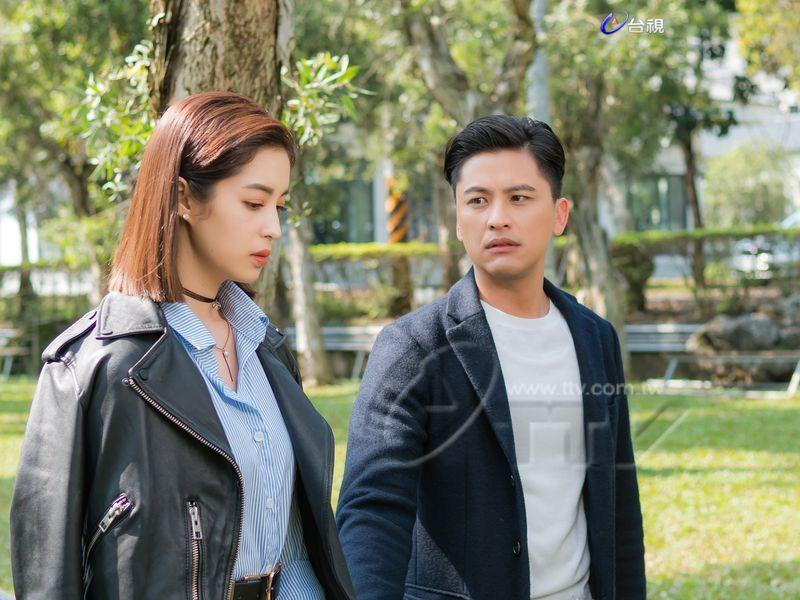 爱情里最大的问题,往往不是另一半。你最大的敌人就是你自己! 内容图5 女神网-大潮社TV实时追踪属于女人新资讯的综合网站! 爱情里最大的问题,往往不是另一半。你最大的敌人就是你自己! 女人观点 图5张