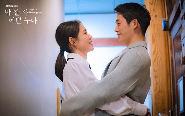 女人天生就爱胡思乱想吗?厘清 6 个困扰女性的症结点,这些在乎都是社会造成的 ! 内容图4 女神网-大潮社TV实时追踪属于女人新资讯的综合网站! 女人天生就爱胡思乱想吗?厘清 6 个困扰女性的症结点,这些在乎都是社会造成的 ! 女人观点 图4张