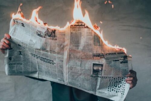 【时事渲染】我们活在新闻所构成的世界里：终止媒体审判，吴佳庆医师：“不要把自己想成是当事人”