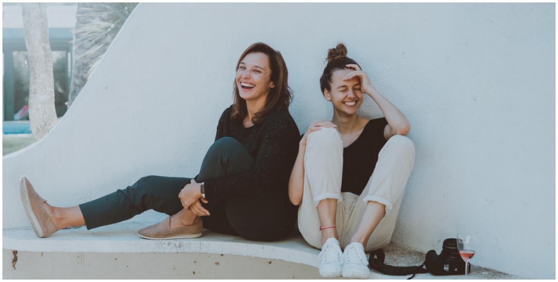 既严格又温暖是最真诚的友谊!洪雪珍:“每个人都要有一位能对自己说出‘实话’的朋友。” 内容图1 女神网-大潮社TV实时追踪属于女人新资讯的综合网站! 既严格又温暖是最真诚的友谊!洪雪珍:“每个人都要有一位能对自己说出‘实话’的朋友。” 女人观点 图1张