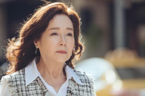 享受“慢老”的过程：每个阶段的面向和目标不同，把握当下所有快乐哀愁，优雅地接受“变老”